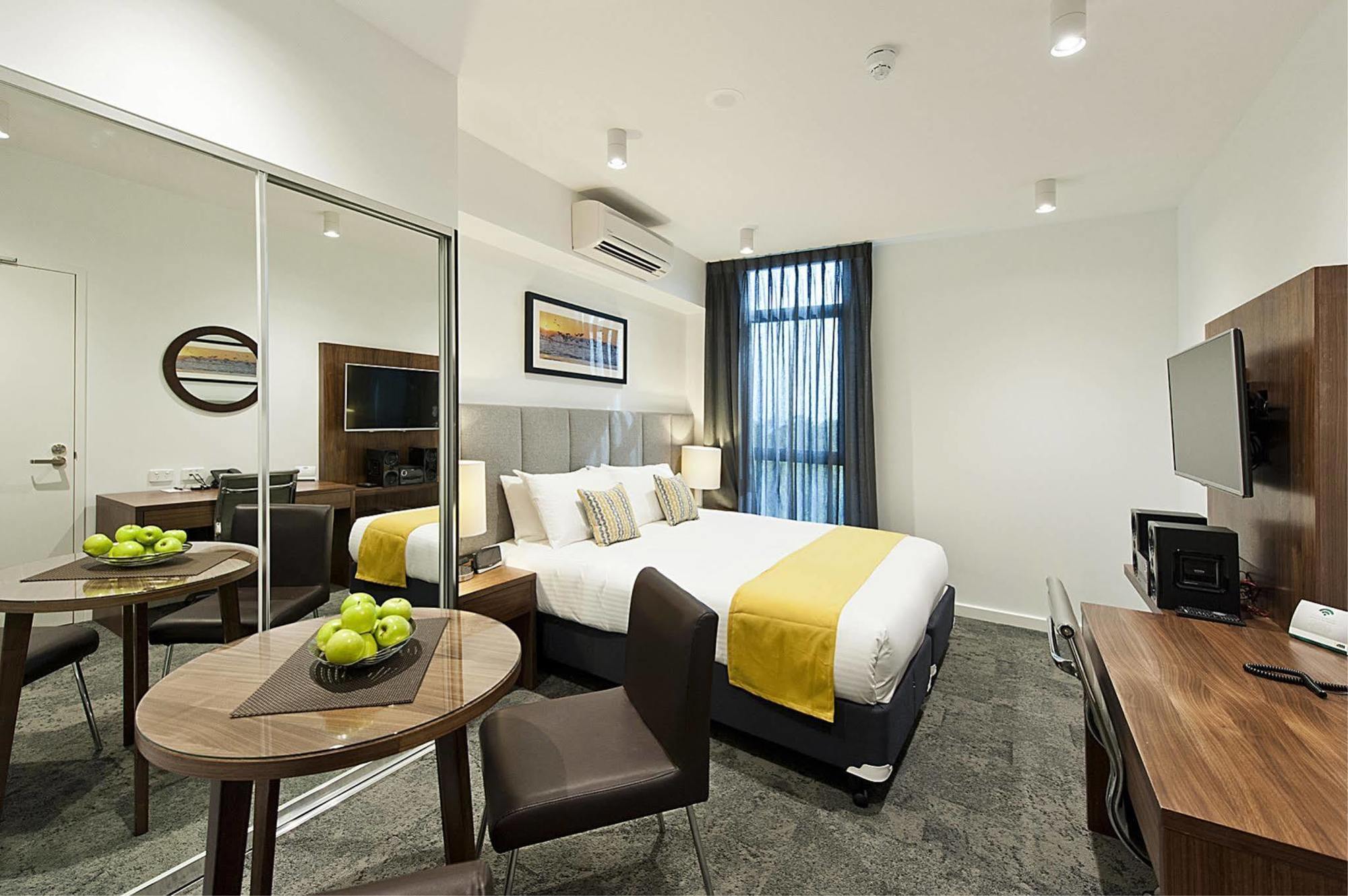 Quest Rockingham Aparthotel Eksteriør bilde