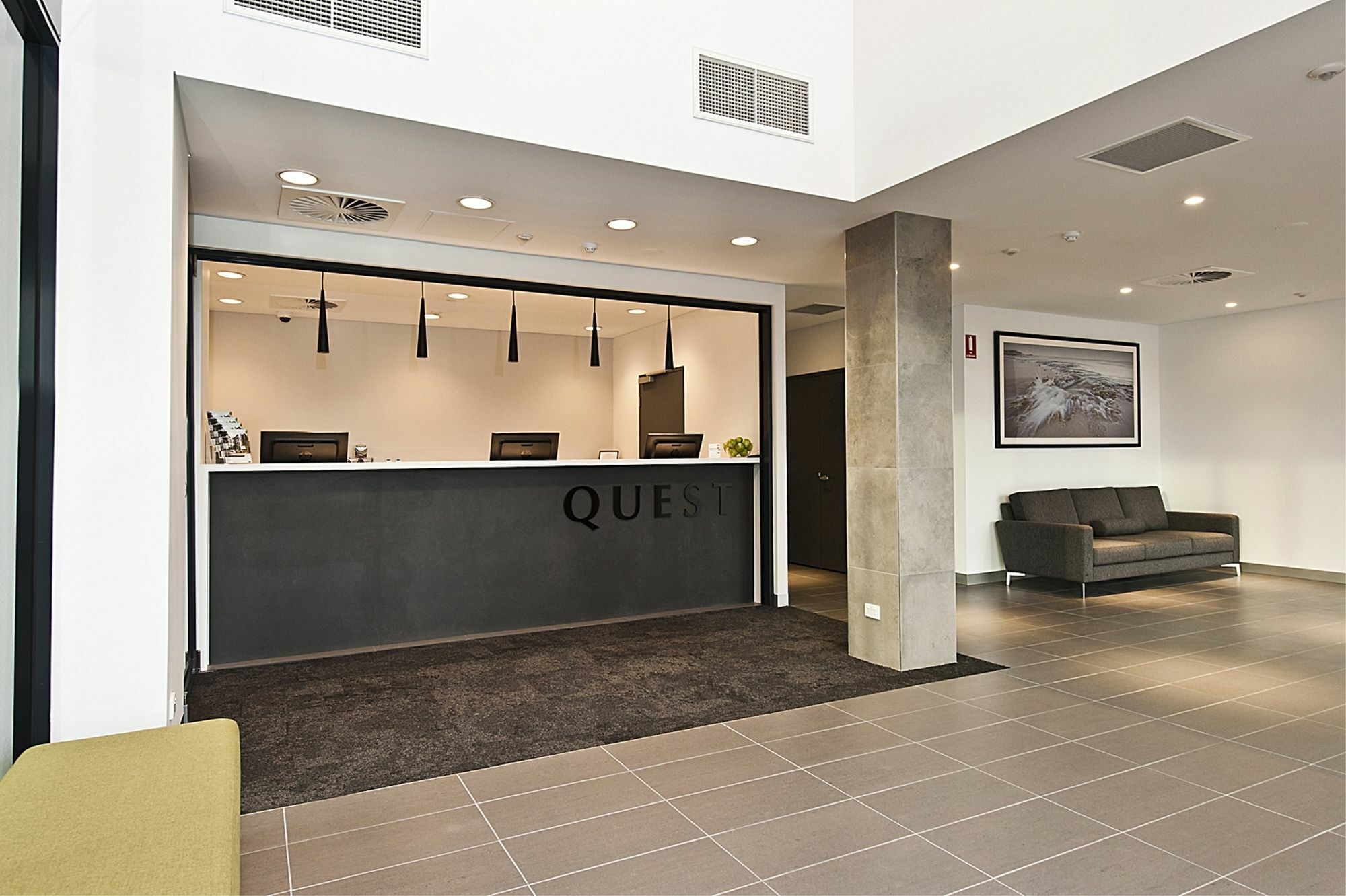 Quest Rockingham Aparthotel Eksteriør bilde