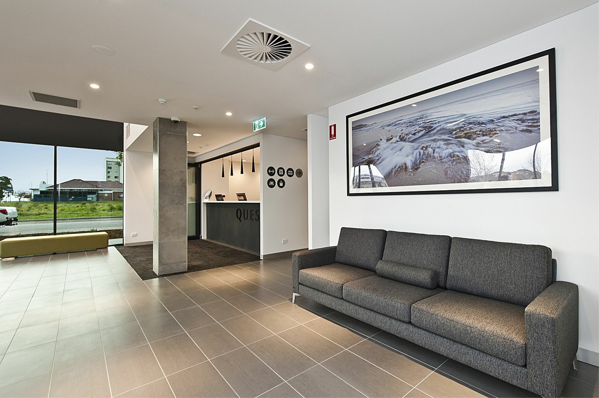 Quest Rockingham Aparthotel Eksteriør bilde